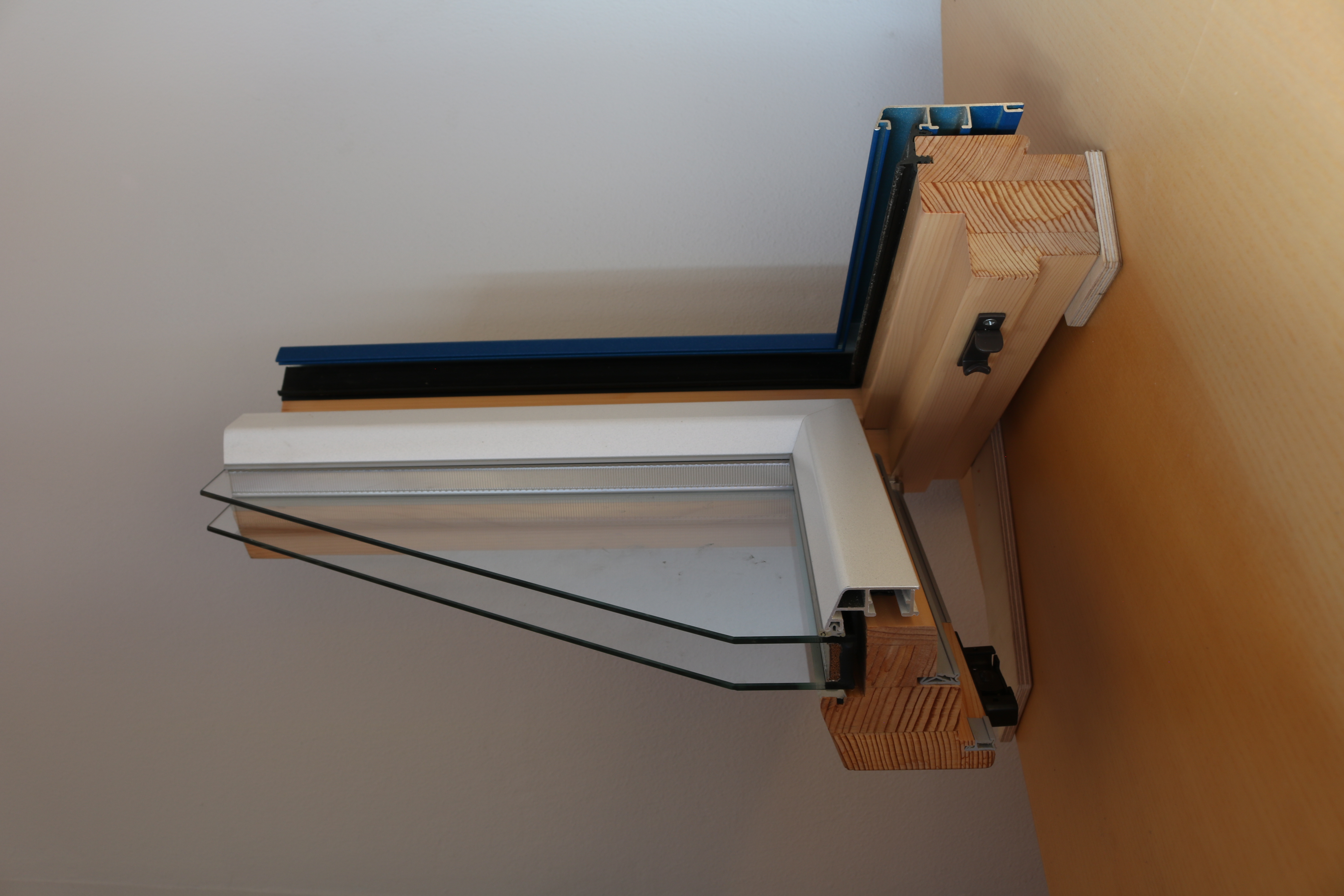 Fenster/Holzalufenster